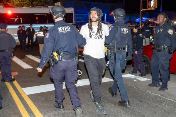Pro Palestinian demo<em></em>nstrators are arrested  by NYPD as they protest at City College of New York in West Harlem.