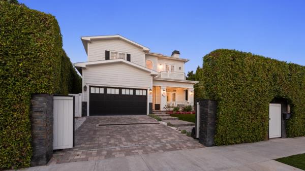 rebel wilson office house for sale