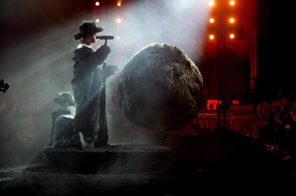 Sam Smith and a dancer perform during the Christian Cowan Womenswear Spring/Summer 2024 show as part of Paris Fashion Week on September 28, 2023 in Paris, France.