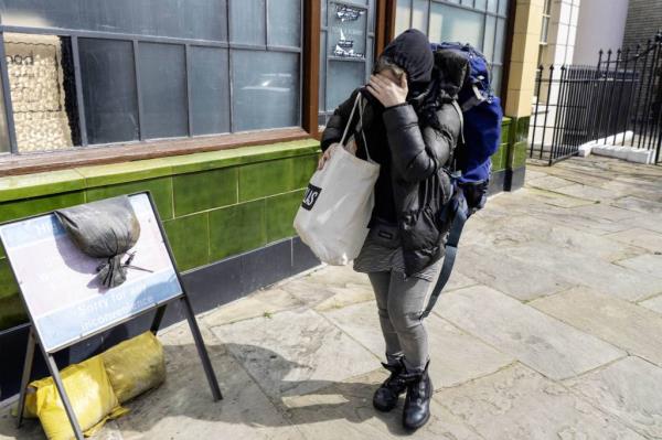 The group of 20-something squatters went by the pseudo<em></em>nym “Gordon”, according to a report.