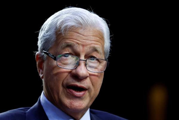 JPMorgan Chase CEO Jamie Dimon testifies before Senate on Sep. 22, 2022.