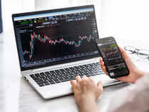 技术观点：强劲的势头可能会让俏丽突破25000点