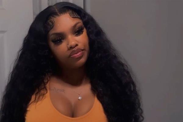 Deja Hood