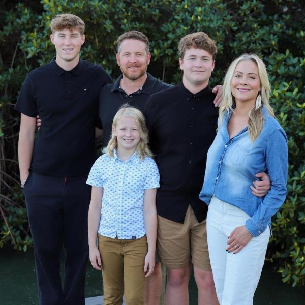 Cole Hauser with his wife and kids