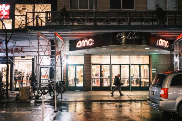 An outside overview picture of the AMC Orpheum 7 theater on the Upper East Side.