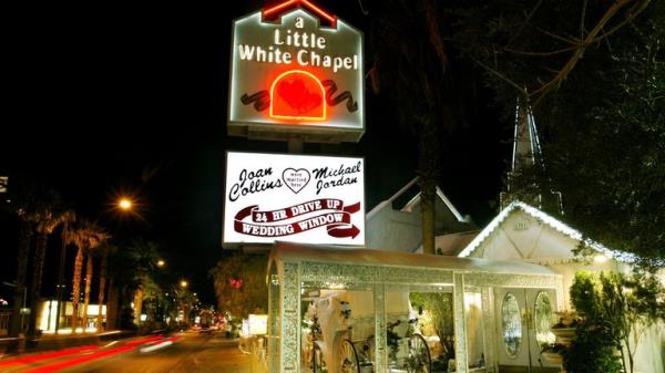 A view of the Little White Wedding Chapel wher<em></em>e pop star Britney Spears reportedly married childhood friend Jason Alexander in Las Vegas, Nevada, January 3, 2004. REUTERS/Steve Marcus PP04010005 SM