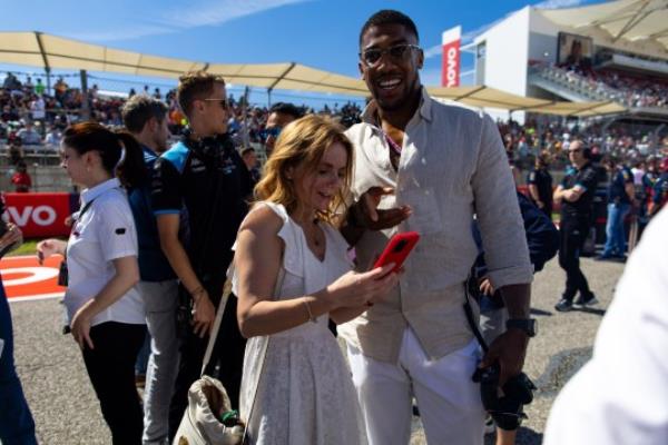 Anthony Joshua and Geri Horner at the Grand Prix