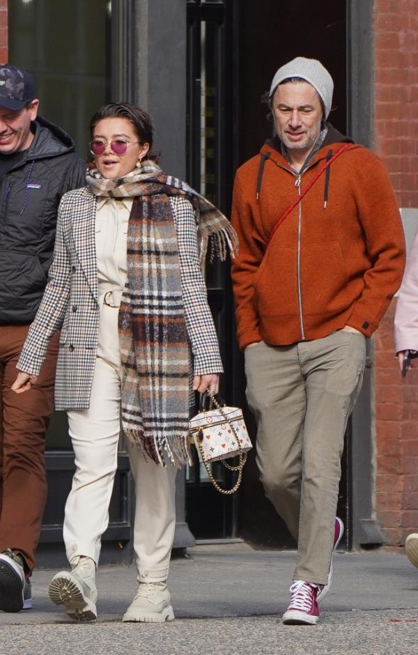 Florence Pugh, Zach Braff in NYC on Nov. 21, 2021