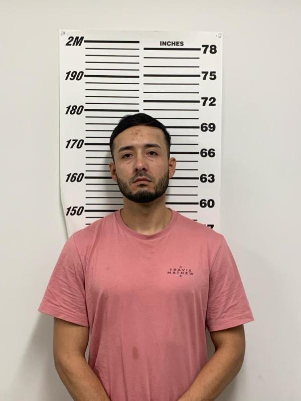 Jovanny Salas' Mexican voter registration, Colorado driver’s license and US passport were found in the apartment when he was arrested.</p>

<p>　　
