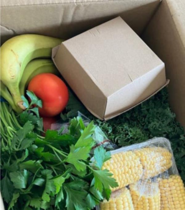 The best part, the dad says, is the whole process to create a full week’s dinner meal plan takes just a few minutes, and saves the family mo<em></em>ney since there is no wastage.