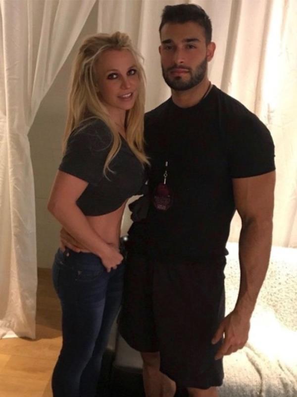 Sam insisted he was not there to discuss Britney when he was approached for comment (Picture: Instagram)