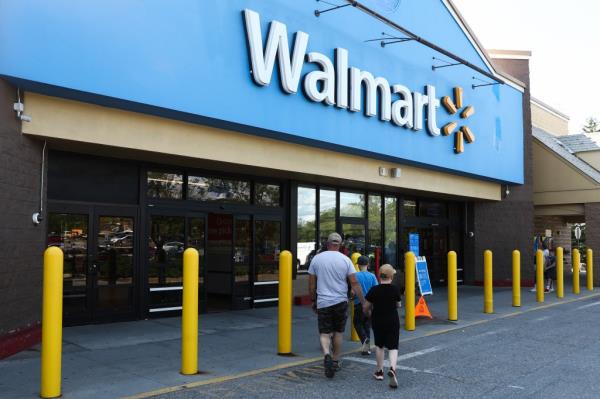 Walmart entrance