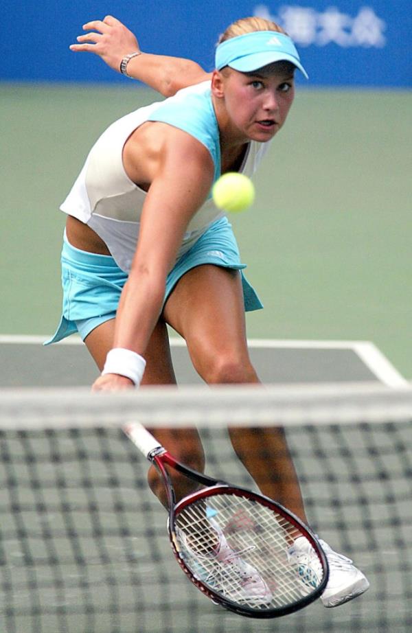 Anna Kournikova during a 2002 match.