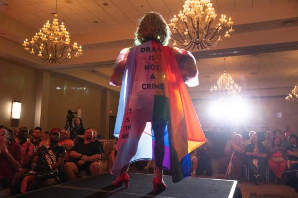 drag show