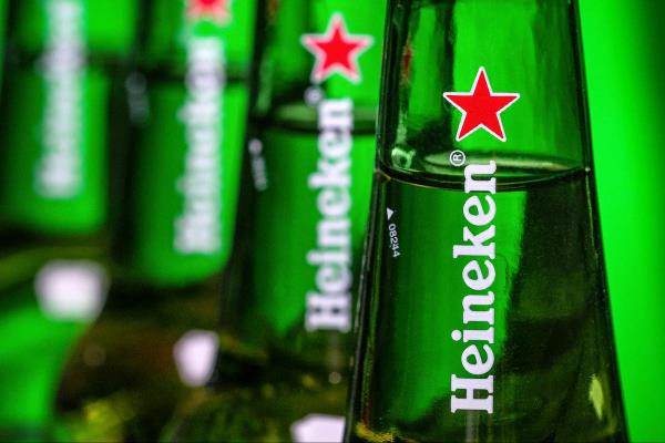 喜力啤酒销量下降，因为价格在“具有挑战性”的2023年上涨