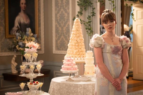 Claudia Jessie as Eloise. 