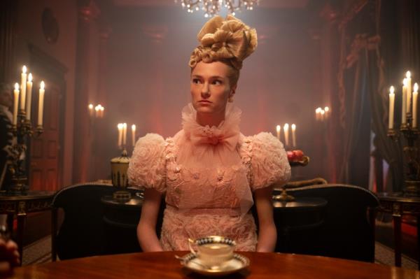 Jessica Madsen as Cressida Cowper 