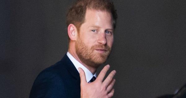 关键迹象表明哈里王子“不会离开”英国，他正在考虑重大举动