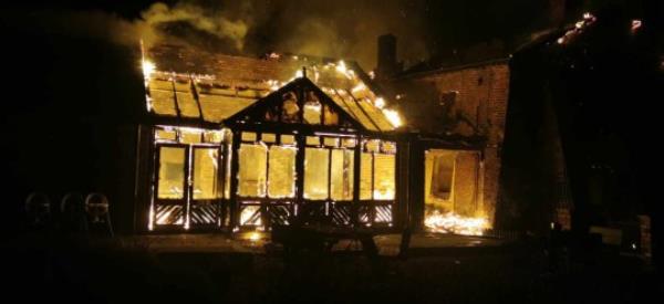 A blaze at the Black Country's most ico<em></em>nic pub, the Crooked House, has engulfed the building as firefighters battle to save it. Fire crews were a<em></em>lerted to the famous leaning pub in Himley Road at around 10pm last night, Saturday August 5. The B4176 Himley Road at Gornal Wood was closed in both directions from 2.15am and remains closed as motorists are diverted away from the scene. The road is shut from the junction with Arcal Road to Brick Kiln Lane.