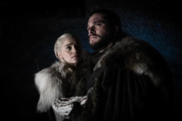 Emilia Clarke and Kit Harington in 