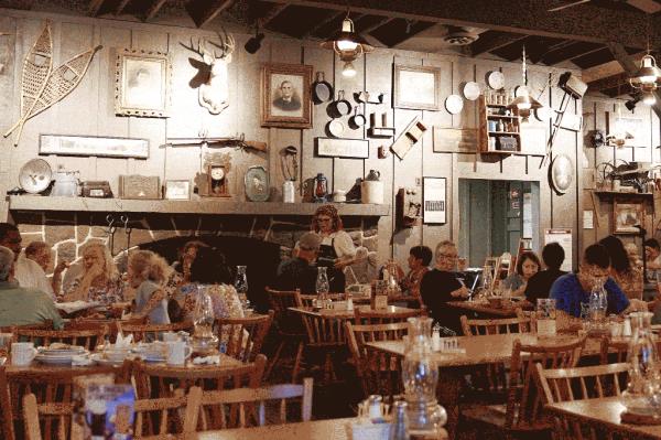 Cracker Barrel首席执行官承认连锁店“不像以前那么重要了”