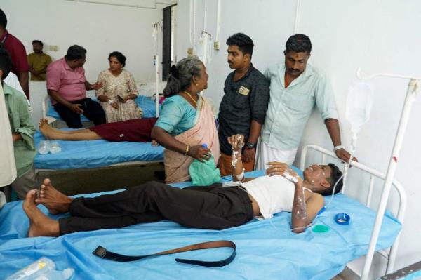 Dozens hurt in India co<em></em>nvention center blasts.