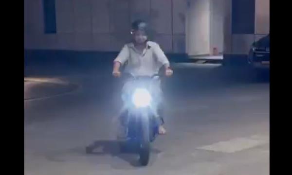 Ola Electric motorcycle edited carandbike 1