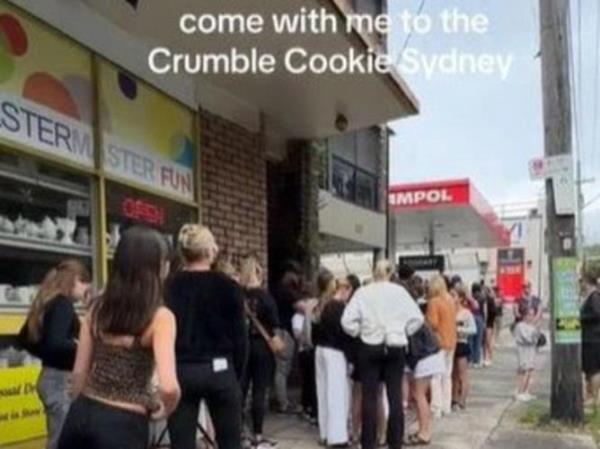 Sydneysiders queued up for the ‘scam’ coo<em></em>kies. TikTok