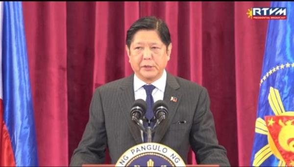 在RPMD的全国调查中，马科斯、其他政府官员、立法者得分很高