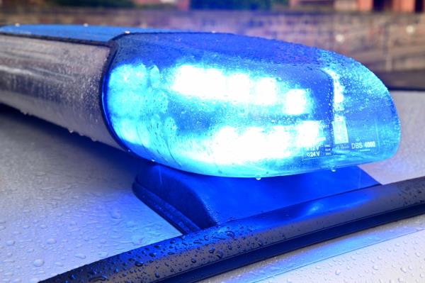 被指控与未成年女孩发生不当性行为的巴尤拉巴特警察被解雇
